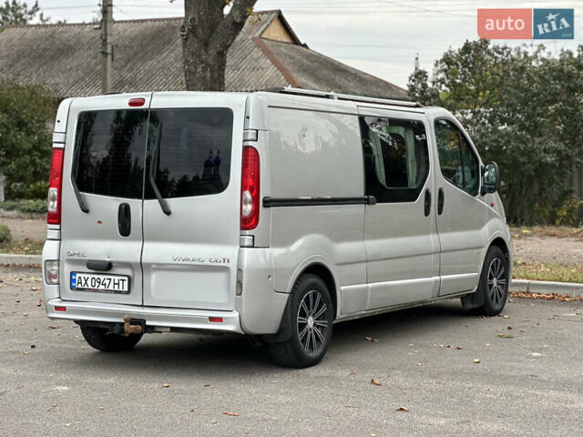 Серый Опель Виваро, объемом двигателя 2 л и пробегом 283 тыс. км за 9200 $, фото 17 на Automoto.ua