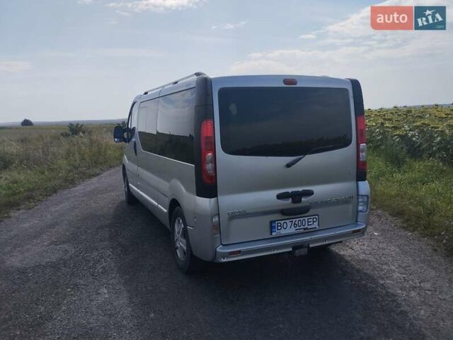 Серый Опель Виваро, объемом двигателя 2.46 л и пробегом 247 тыс. км за 13650 $, фото 19 на Automoto.ua