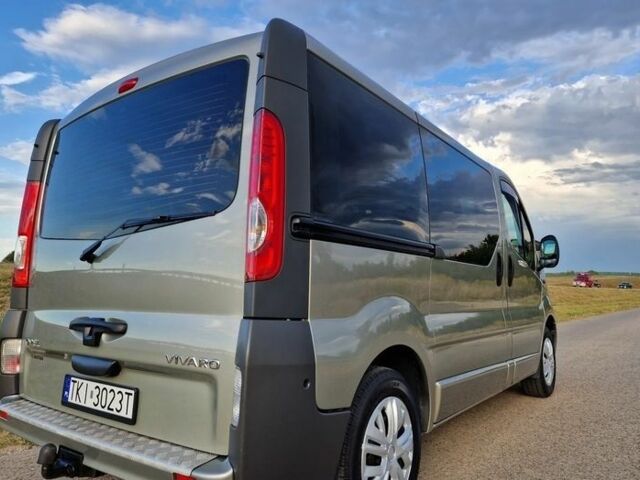 Серый Опель Виваро, объемом двигателя 2 л и пробегом 183 тыс. км за 7000 $, фото 2 на Automoto.ua