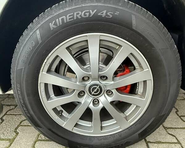 Сірий Опель Віваро, об'ємом двигуна 2.5 л та пробігом 317 тис. км за 11700 $, фото 26 на Automoto.ua