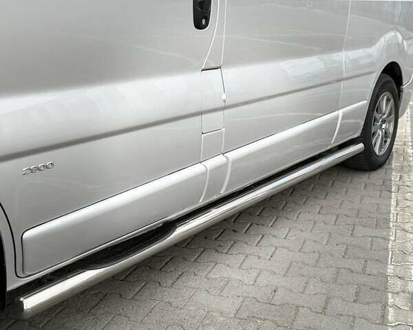 Сірий Опель Віваро, об'ємом двигуна 2.5 л та пробігом 317 тис. км за 11700 $, фото 8 на Automoto.ua