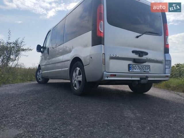 Серый Опель Виваро, объемом двигателя 2.46 л и пробегом 247 тыс. км за 13650 $, фото 10 на Automoto.ua