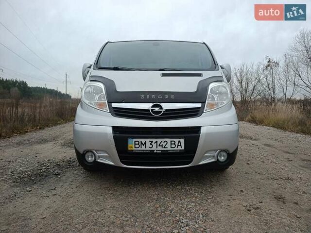 Серый Опель Виваро, объемом двигателя 2 л и пробегом 290 тыс. км за 10300 $, фото 14 на Automoto.ua