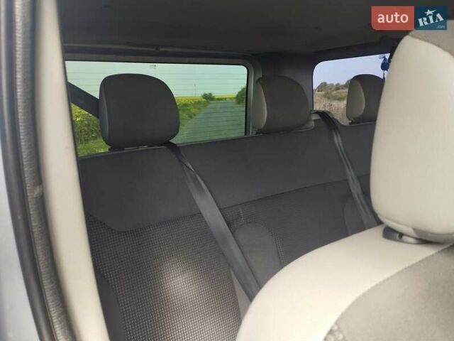 Сірий Опель Віваро, об'ємом двигуна 2.5 л та пробігом 248 тис. км за 13650 $, фото 33 на Automoto.ua