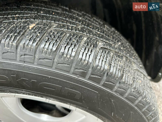 Сірий Опель Віваро, об'ємом двигуна 2 л та пробігом 264 тис. км за 14500 $, фото 21 на Automoto.ua