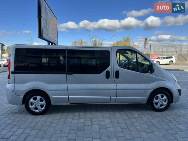 Серый Опель Виваро, объемом двигателя 2 л и пробегом 218 тыс. км за 15850 $, фото 38 на Automoto.ua