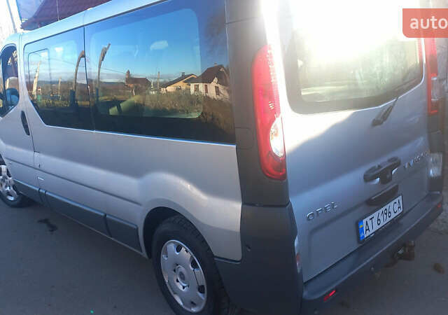 Серый Опель Виваро, объемом двигателя 2 л и пробегом 297 тыс. км за 12200 $, фото 17 на Automoto.ua