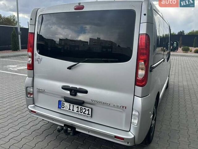 Серый Опель Виваро, объемом двигателя 2 л и пробегом 250 тыс. км за 13999 $, фото 14 на Automoto.ua