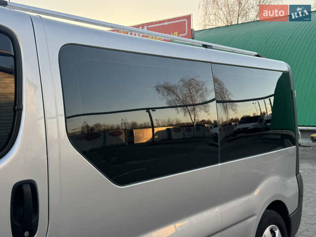 Серый Опель Виваро, объемом двигателя 2 л и пробегом 285 тыс. км за 13950 $, фото 31 на Automoto.ua