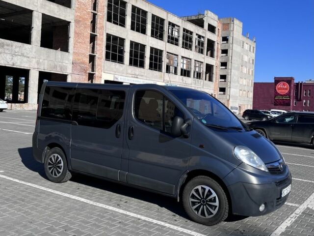 Сірий Опель Віваро, об'ємом двигуна 2 л та пробігом 312 тис. км за 10999 $, фото 1 на Automoto.ua