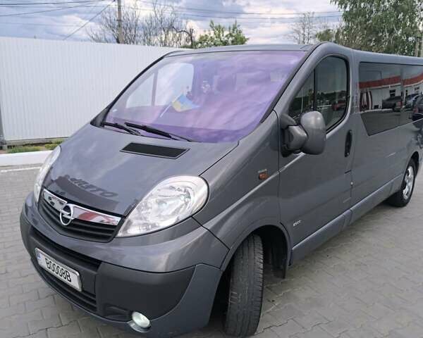 Серый Опель Виваро, объемом двигателя 2 л и пробегом 237 тыс. км за 16150 $, фото 44 на Automoto.ua