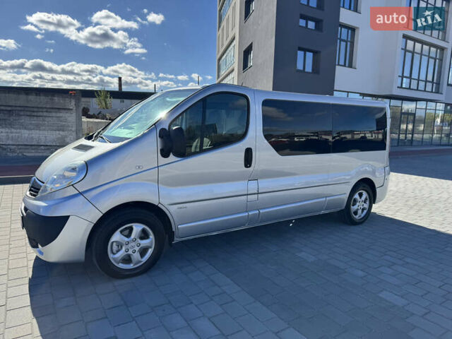 Серый Опель Виваро, объемом двигателя 2 л и пробегом 218 тыс. км за 15850 $, фото 16 на Automoto.ua