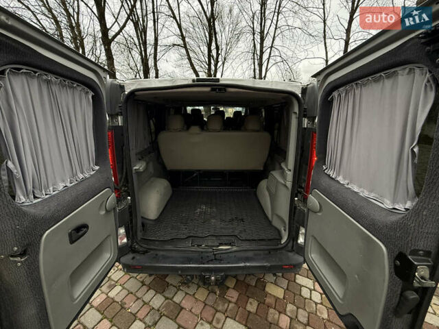 Серый Опель Виваро, объемом двигателя 2 л и пробегом 278 тыс. км за 12700 $, фото 21 на Automoto.ua