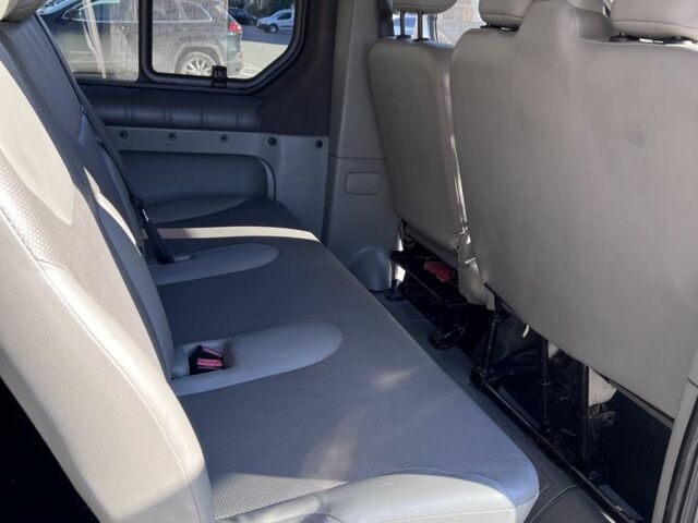 Сірий Опель Віваро, об'ємом двигуна 2 л та пробігом 312 тис. км за 10999 $, фото 6 на Automoto.ua