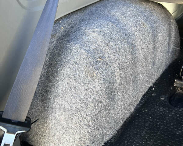 Серый Опель Виваро, объемом двигателя 2 л и пробегом 312 тыс. км за 11500 $, фото 11 на Automoto.ua