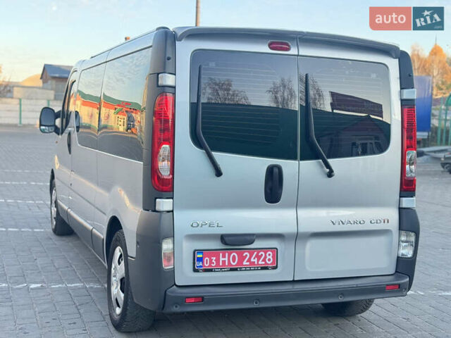 Серый Опель Виваро, объемом двигателя 2 л и пробегом 285 тыс. км за 13950 $, фото 12 на Automoto.ua