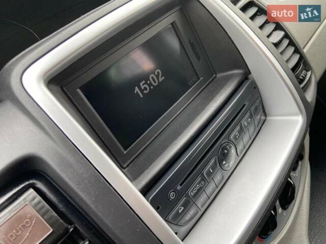 Серый Опель Виваро, объемом двигателя 2.5 л и пробегом 285 тыс. км за 13950 $, фото 18 на Automoto.ua