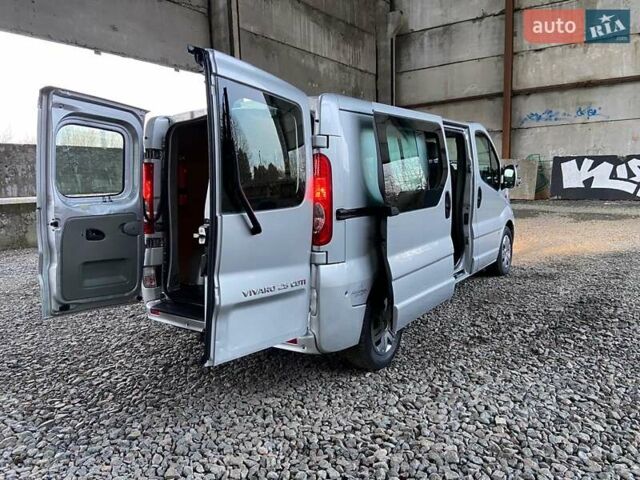 Серый Опель Виваро, объемом двигателя 2.5 л и пробегом 265 тыс. км за 13850 $, фото 37 на Automoto.ua