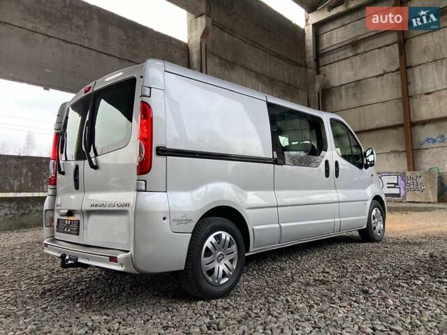 Серый Опель Виваро, объемом двигателя 2.5 л и пробегом 265 тыс. км за 13850 $, фото 43 на Automoto.ua