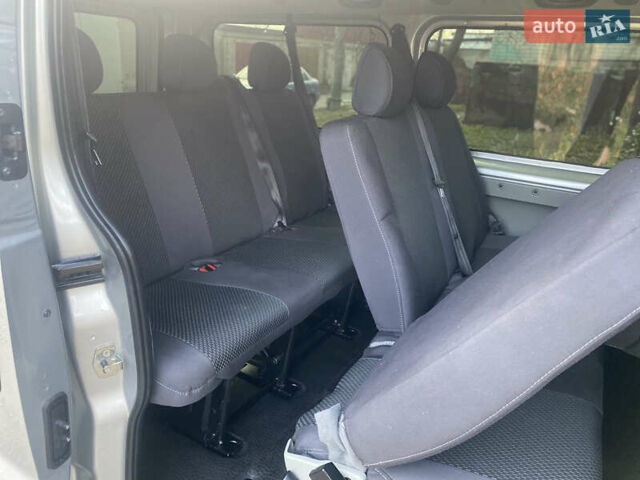 Серый Опель Виваро, объемом двигателя 2 л и пробегом 216 тыс. км за 14950 $, фото 31 на Automoto.ua