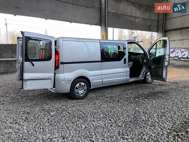 Серый Опель Виваро, объемом двигателя 2.5 л и пробегом 265 тыс. км за 13850 $, фото 49 на Automoto.ua