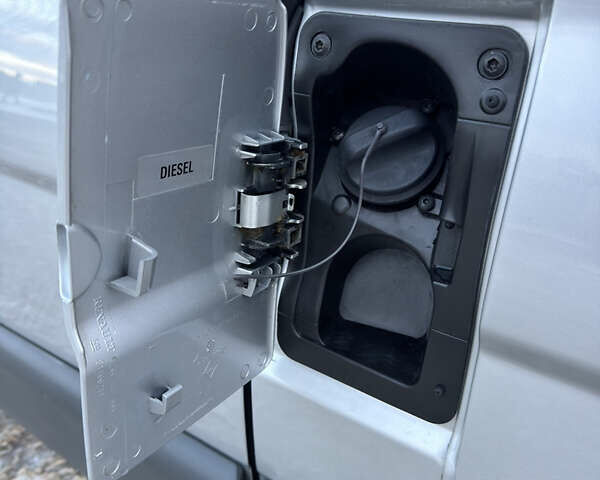 Серый Опель Виваро, объемом двигателя 2 л и пробегом 69 тыс. км за 19250 $, фото 69 на Automoto.ua