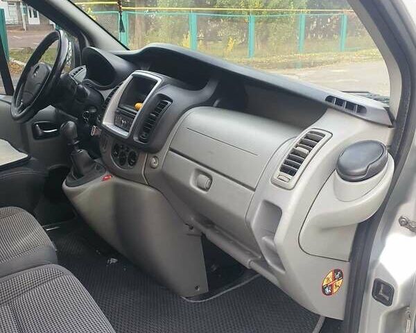 Опель Виваро 2013 в Прилуках на Automoto.ua Серый Опель Виваро, объемом двигателя 2 л и пробегом 296 тыс. км за 13000 $, фото 15 на Automoto.ua