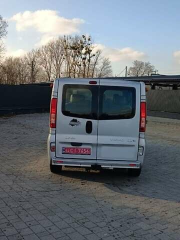 Серый Опель Виваро, объемом двигателя 2 л и пробегом 386 тыс. км за 16600 $, фото 14 на Automoto.ua