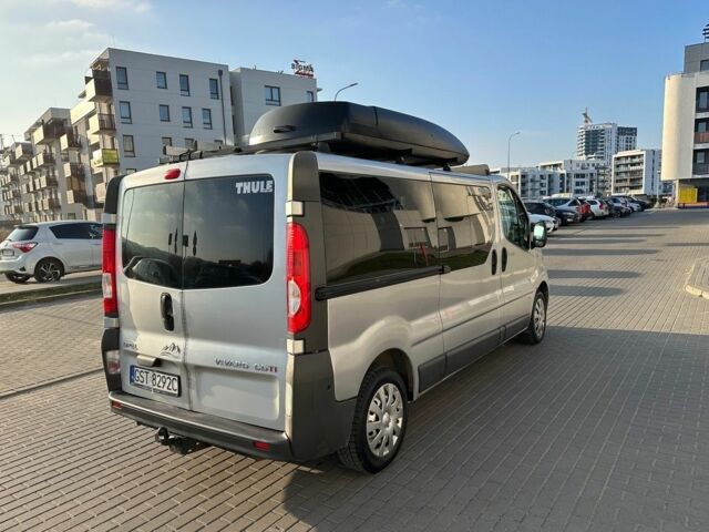 Серый Опель Виваро, объемом двигателя 2 л и пробегом 227 тыс. км за 8700 $, фото 5 на Automoto.ua