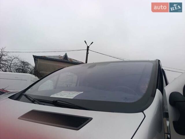 Серый Опель Виваро, объемом двигателя 2 л и пробегом 293 тыс. км за 16200 $, фото 22 на Automoto.ua