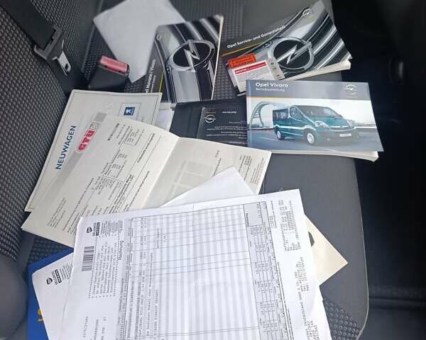 Серый Опель Виваро, объемом двигателя 2 л и пробегом 293 тыс. км за 16200 $, фото 20 на Automoto.ua