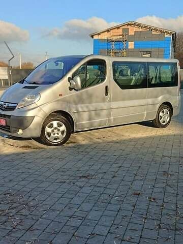 Серый Опель Виваро, объемом двигателя 2 л и пробегом 386 тыс. км за 16600 $, фото 63 на Automoto.ua