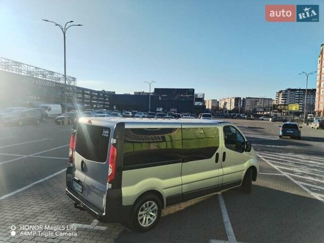 Серый Опель Виваро, объемом двигателя 2 л и пробегом 286 тыс. км за 14999 $, фото 17 на Automoto.ua
