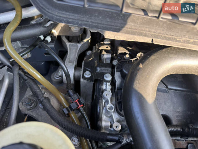 Опель Виваро 2013 в Черновцах на Automoto.ua Серый Опель Виваро, объемом двигателя 2 л и пробегом 299 тыс. км за 14400 $, фото 33 на Automoto.ua