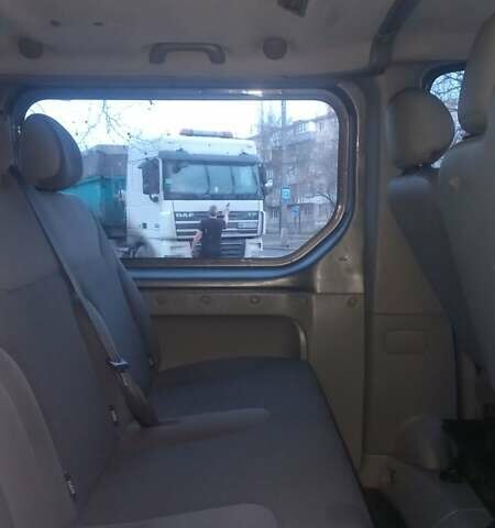 Серый Опель Виваро, объемом двигателя 2 л и пробегом 307 тыс. км за 14600 $, фото 31 на Automoto.ua