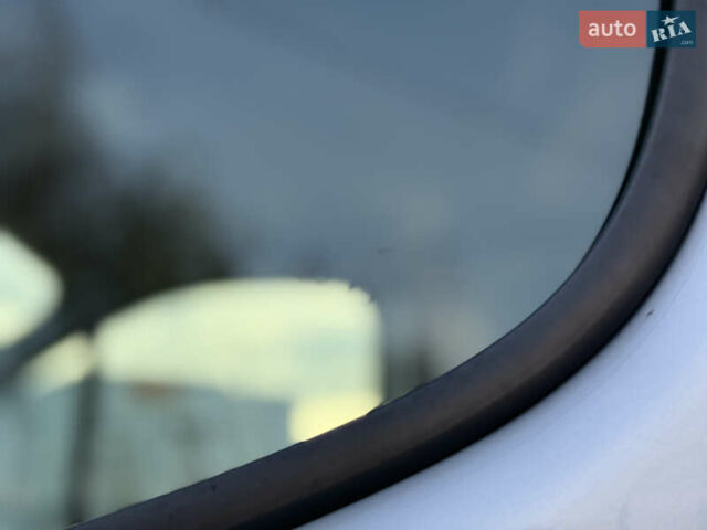 Сірий Опель Віваро, об'ємом двигуна 2 л та пробігом 260 тис. км за 14850 $, фото 10 на Automoto.ua