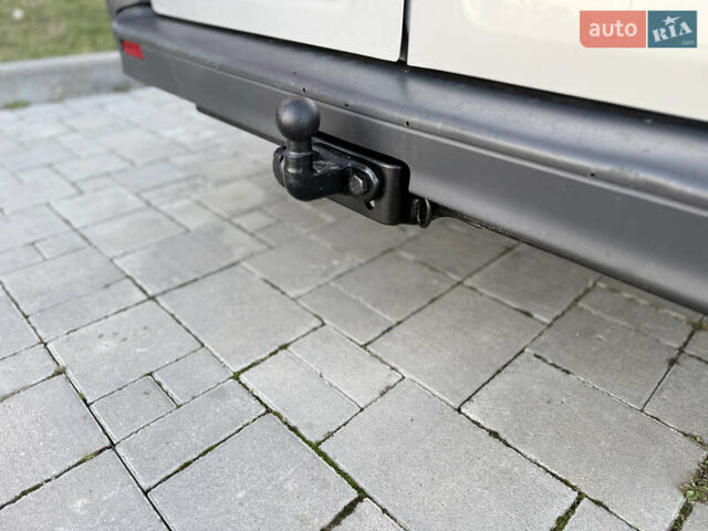 Серый Опель Виваро, объемом двигателя 2 л и пробегом 352 тыс. км за 14950 $, фото 25 на Automoto.ua