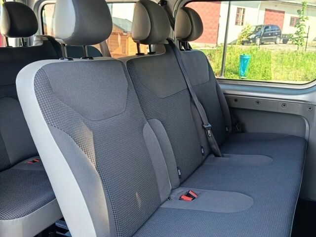 Серый Опель Виваро, объемом двигателя 2 л и пробегом 216 тыс. км за 8700 $, фото 18 на Automoto.ua