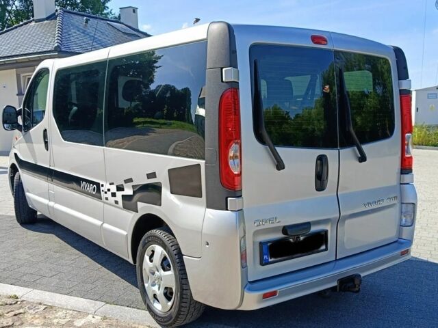 Серый Опель Виваро, объемом двигателя 2 л и пробегом 216 тыс. км за 8700 $, фото 7 на Automoto.ua