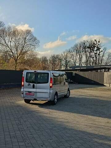 Серый Опель Виваро, объемом двигателя 2 л и пробегом 386 тыс. км за 16600 $, фото 31 на Automoto.ua