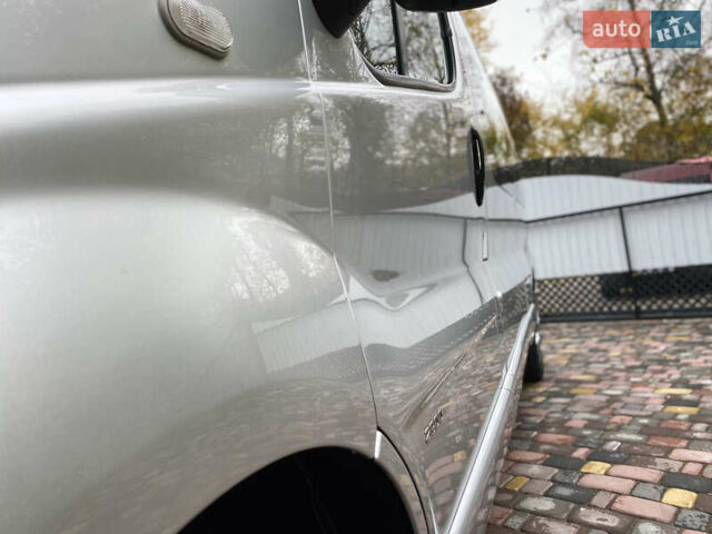 Серый Опель Виваро, объемом двигателя 2 л и пробегом 287 тыс. км за 14700 $, фото 11 на Automoto.ua