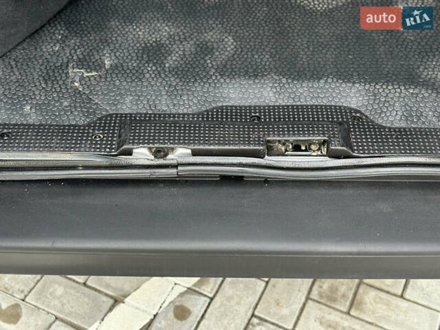 Серый Опель Виваро, объемом двигателя 2 л и пробегом 320 тыс. км за 14500 $, фото 71 на Automoto.ua