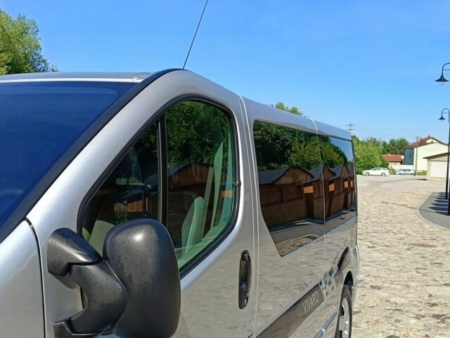 Серый Опель Виваро, объемом двигателя 2 л и пробегом 216 тыс. км за 8700 $, фото 8 на Automoto.ua