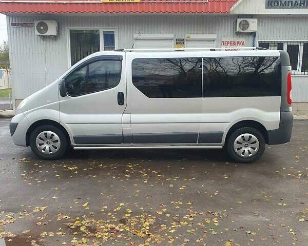 Опель Виваро 2013 в Прилуках на Automoto.ua Серый Опель Виваро, объемом двигателя 2 л и пробегом 296 тыс. км за 13000 $, фото 8 на Automoto.ua