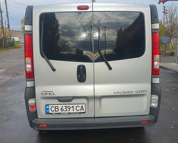 Опель Виваро 2013 в Прилуках на Automoto.ua Серый Опель Виваро, объемом двигателя 2 л и пробегом 296 тыс. км за 13000 $, фото 5 на Automoto.ua