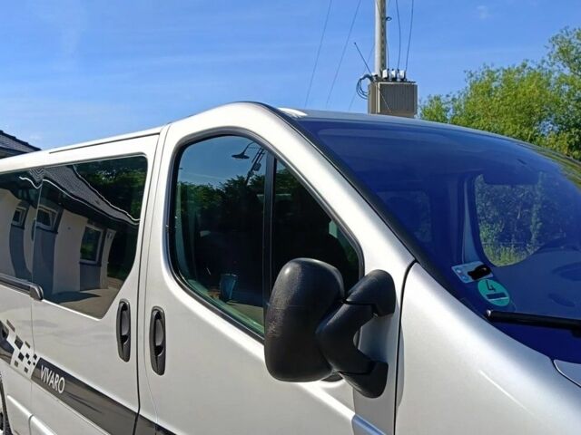 Серый Опель Виваро, объемом двигателя 2 л и пробегом 216 тыс. км за 8700 $, фото 4 на Automoto.ua