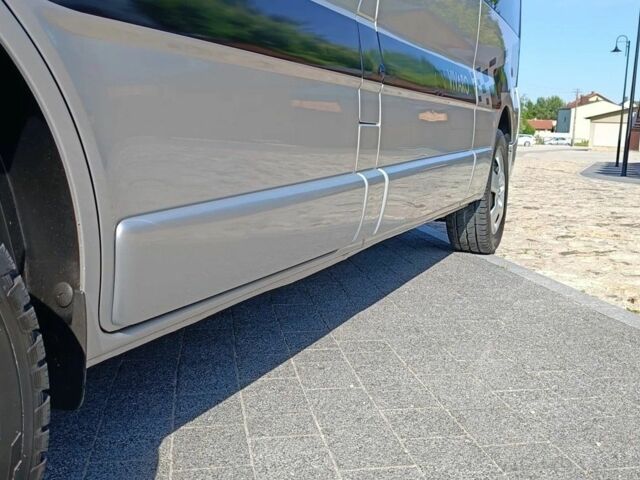 Серый Опель Виваро, объемом двигателя 2 л и пробегом 216 тыс. км за 8700 $, фото 5 на Automoto.ua