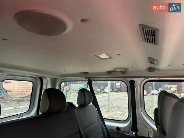 Серый Опель Виваро, объемом двигателя 2 л и пробегом 260 тыс. км за 16300 $, фото 38 на Automoto.ua