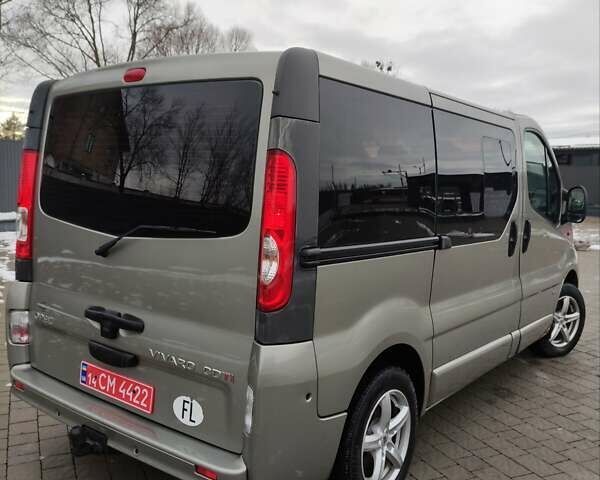 Сірий Опель Віваро, об'ємом двигуна 2 л та пробігом 222 тис. км за 14999 $, фото 16 на Automoto.ua