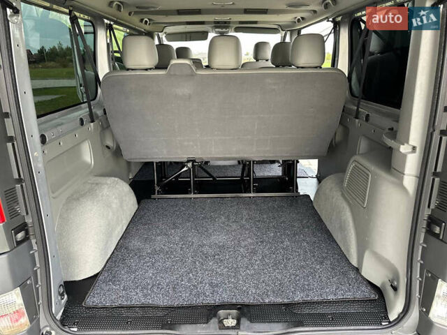 Опель Віваро 2014 у Рівному на Automoto.ua Сірий Опель Віваро, об'ємом двигуна 2 л та пробігом 270 тис. км за 16750 $, фото 20 на Automoto.ua